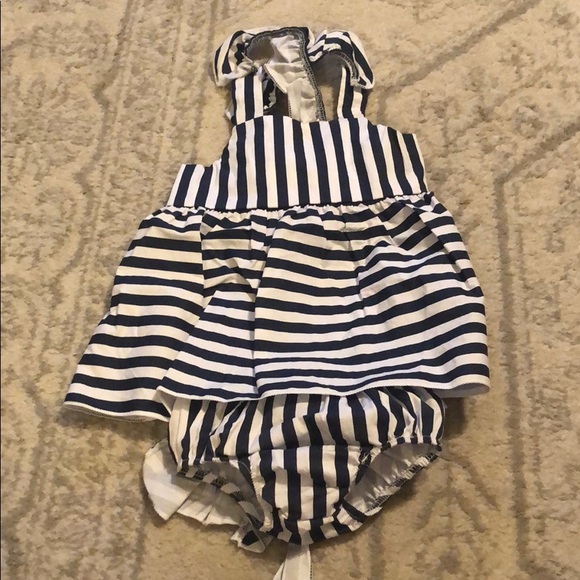 12-18 mo Navy striped summer set - Picture 1 of 4
